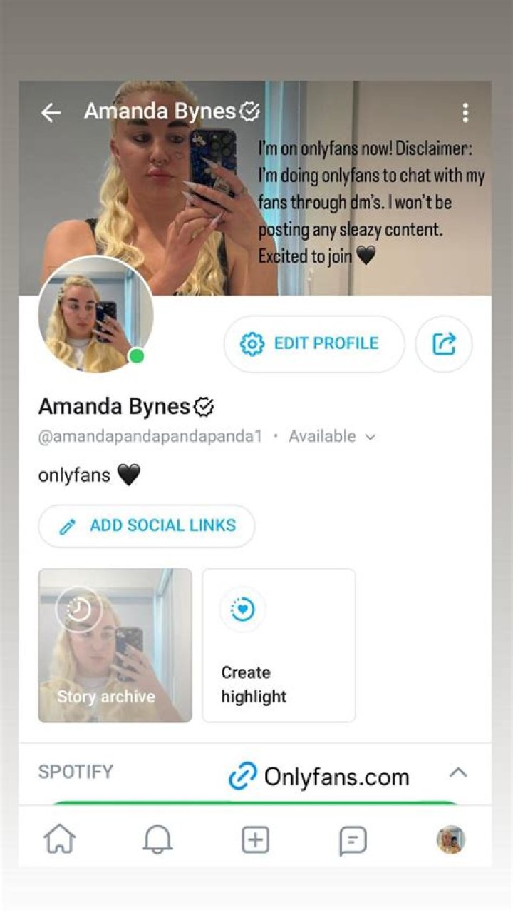 Leaked photos and videos gallery on adult platform