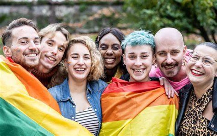 Welcoming LGBTQ online community
